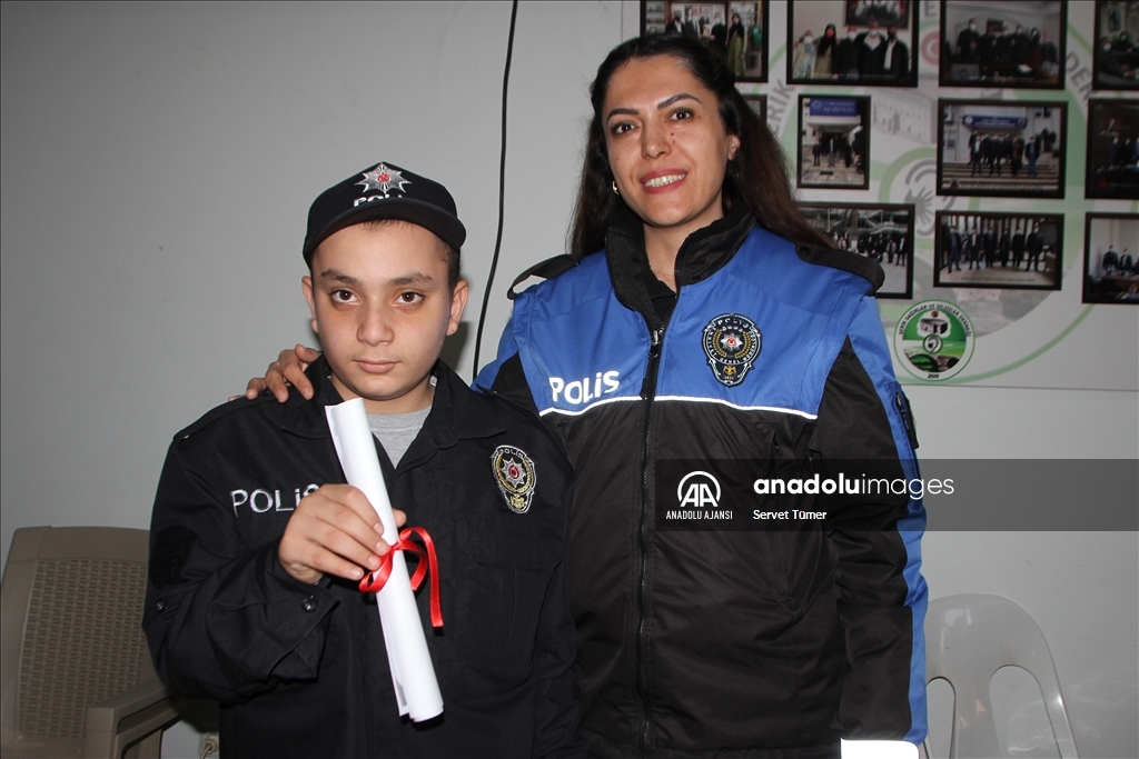 Serik’te özel öğrencilerin mezuniyet hayalleri gerçekleştirildi