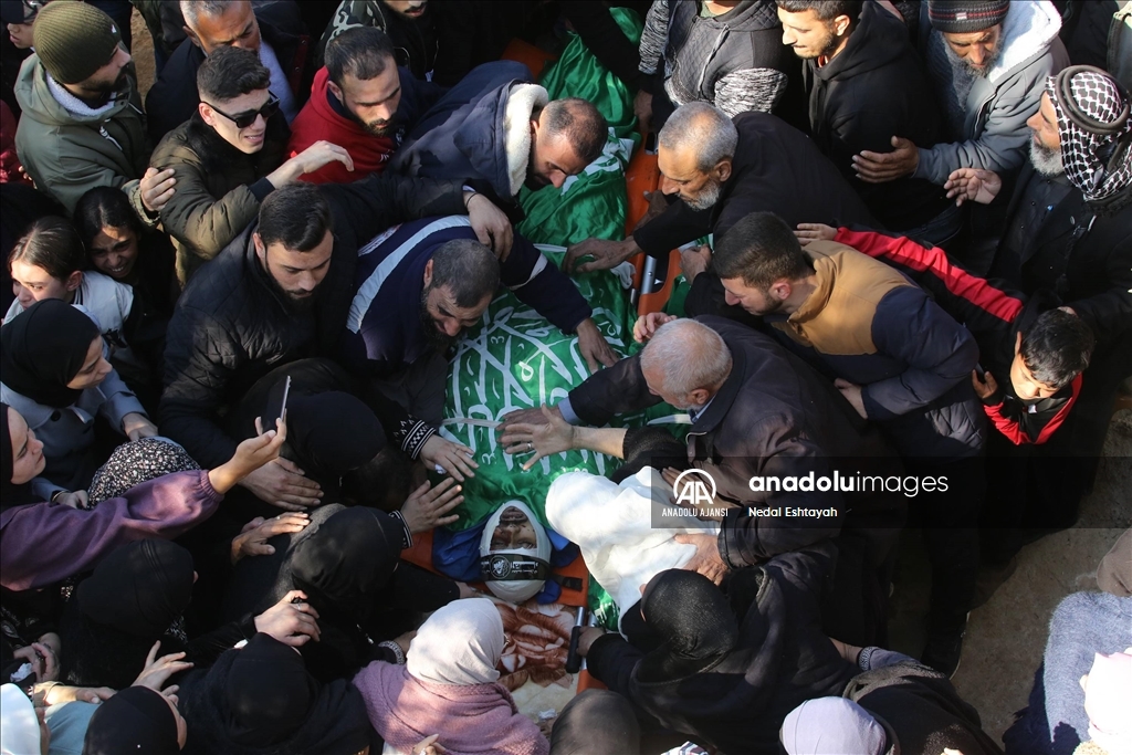 İsrail'in Batı Şeria'da öldürdüğü 10 Filistinli için cenaze töreni düzenlendi