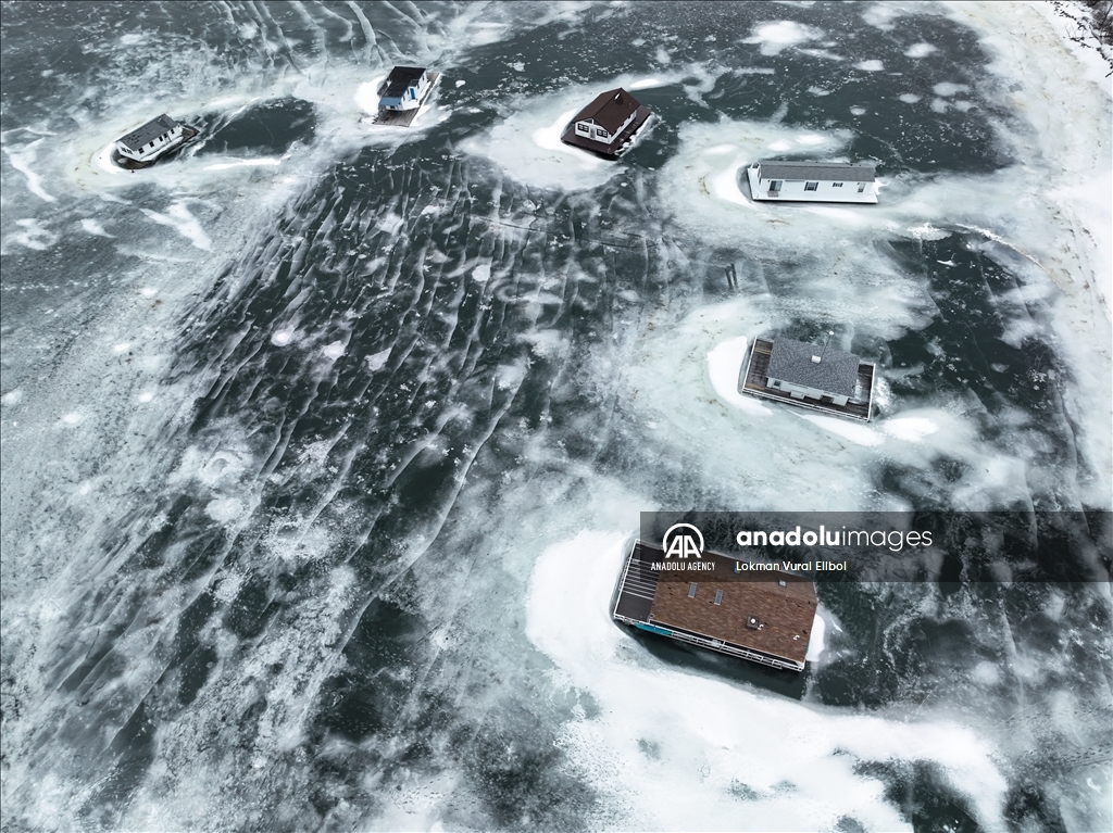 Li Amerîkayê Gola Erîeyê qeşa girt