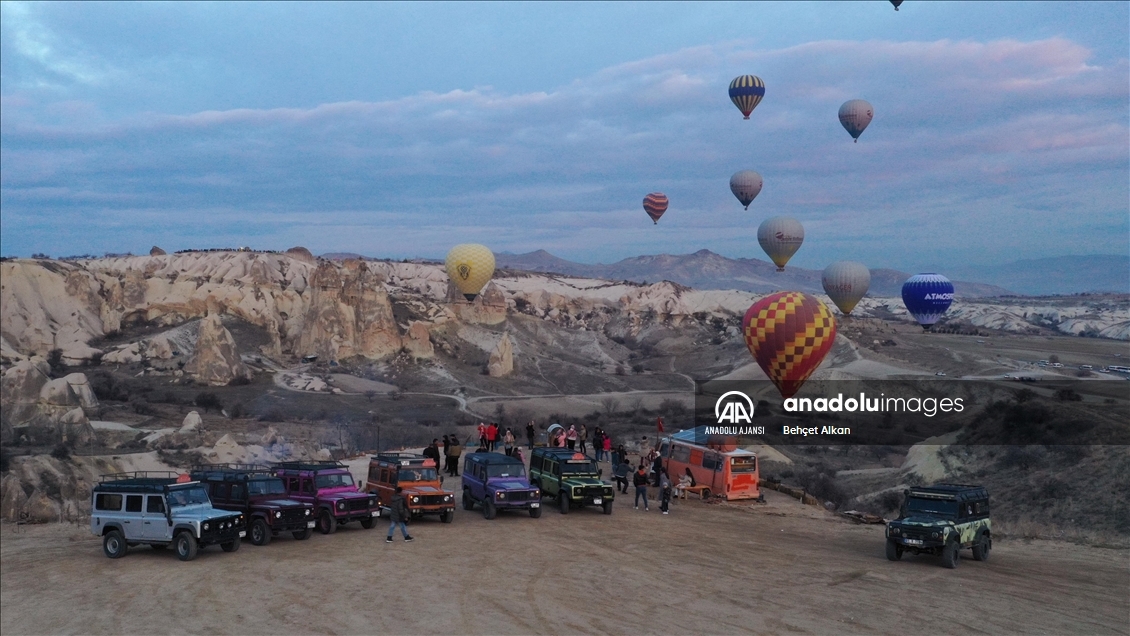 Kapadokya'ya gelen 6 turistten 1'i bölgeyi balonla kuş bakışı keşfetti