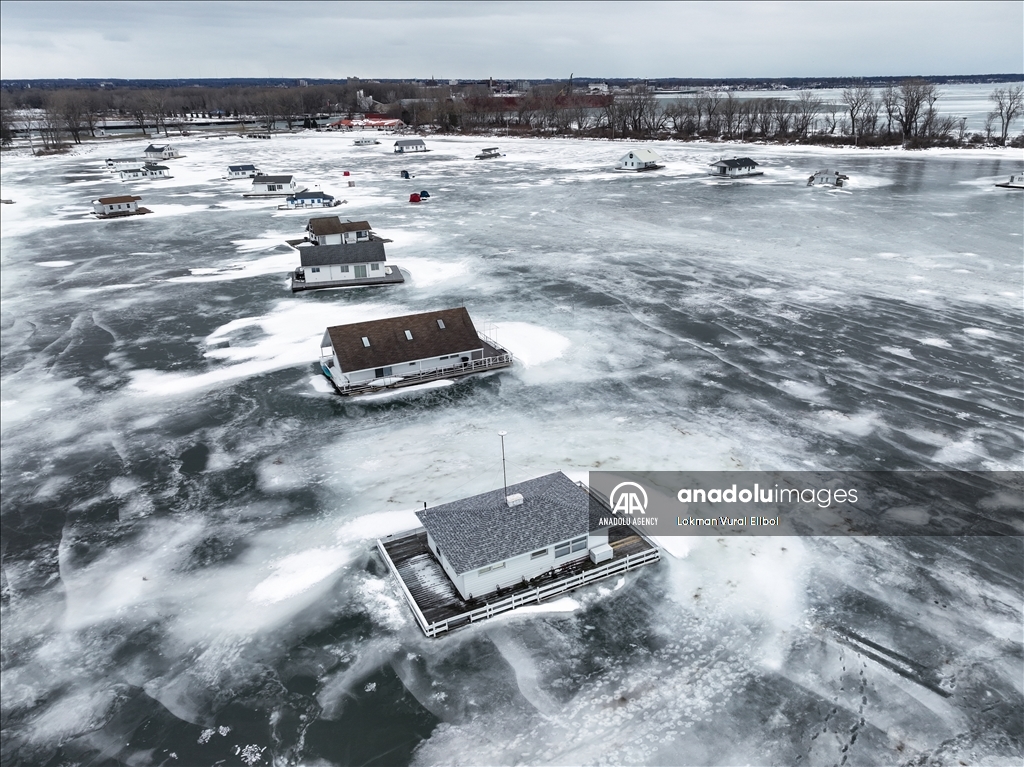 Li Amerîkayê Gola Erîeyê qeşa girt