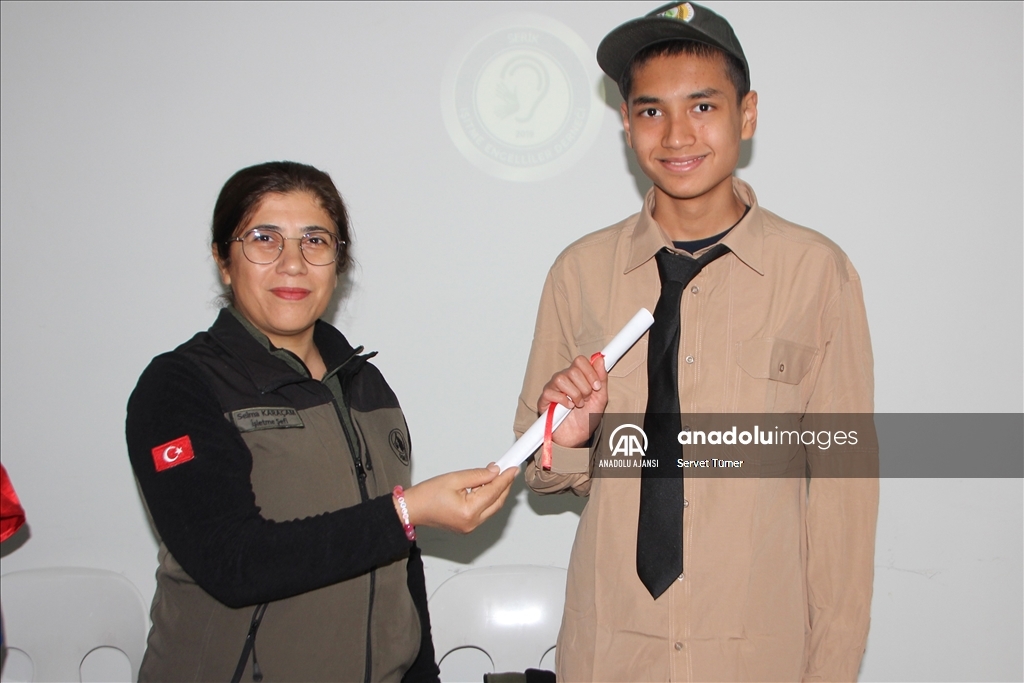 Serik’te özel öğrencilerin mezuniyet hayalleri gerçekleştirildi