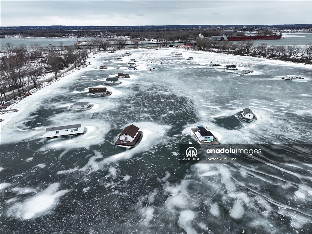 Li Amerîkayê Gola Erîeyê qeşa girt