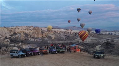 Kapadokya'ya gelen 6 turistten 1'i bölgeyi balonla kuş bakışı keşfetti