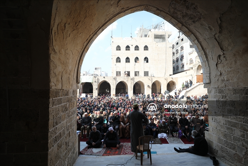 Gazze'de Muhammed ed-Dayf için gıyabi cenaze namazı kılındı