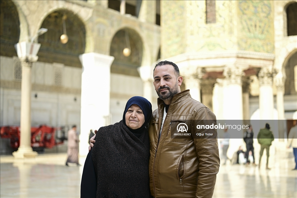 Friday prayers at the Umayyad Mosque in Damascus