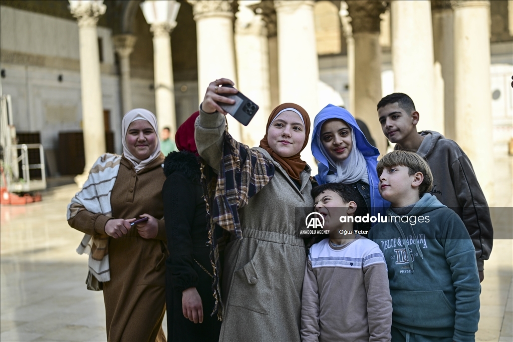 Friday prayers at the Umayyad Mosque in Damascus