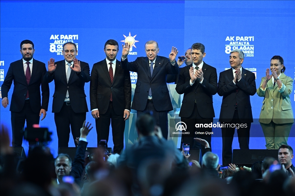 AK Parti Antalya 8. Olağan İl Kongresi