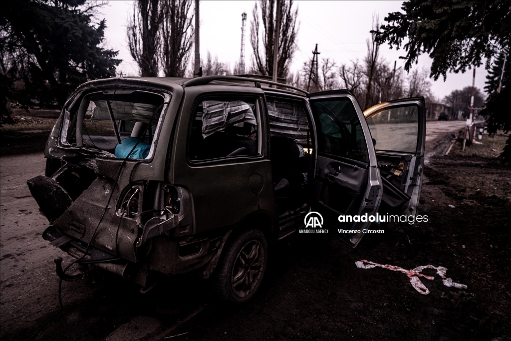 FPV-дрон атаковал гражданский автомобиль в украинском Покровске