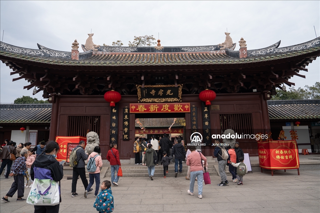 Bahar Festivali kapsamında Guangzhou'daki pazar yoğun ilgi gördü