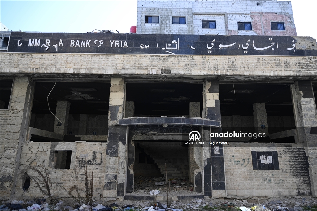 Esed rejimi saldırıları sonrasında Yermuk Filistinli Mülteci Kampı hayalet şehre döndü