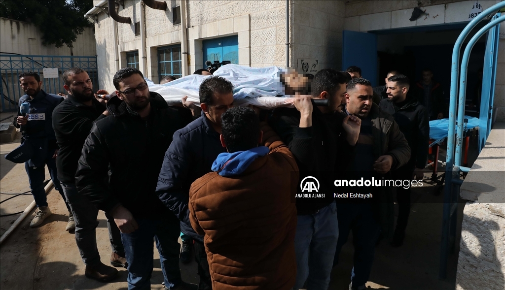 İsrail ordusunun Batı Şeria'nın Cenin kentine yönelik saldırıları devam ediyor