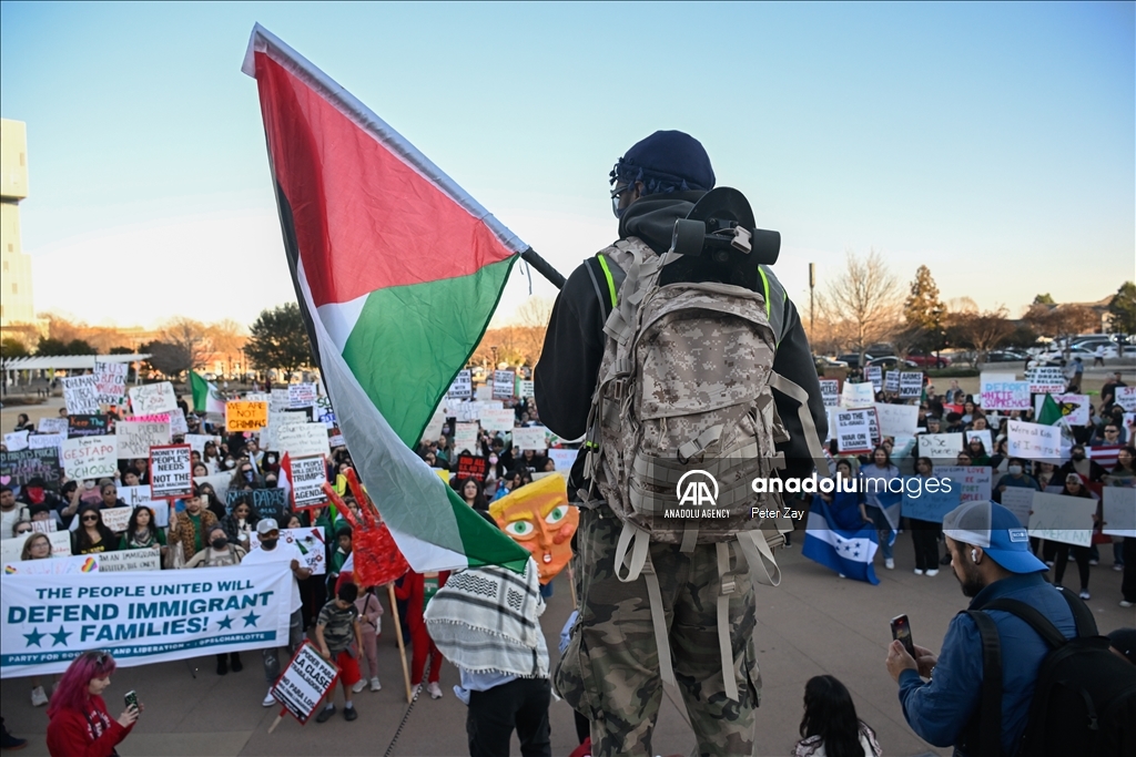 В США прошли протесты против миграционной политики Трампа