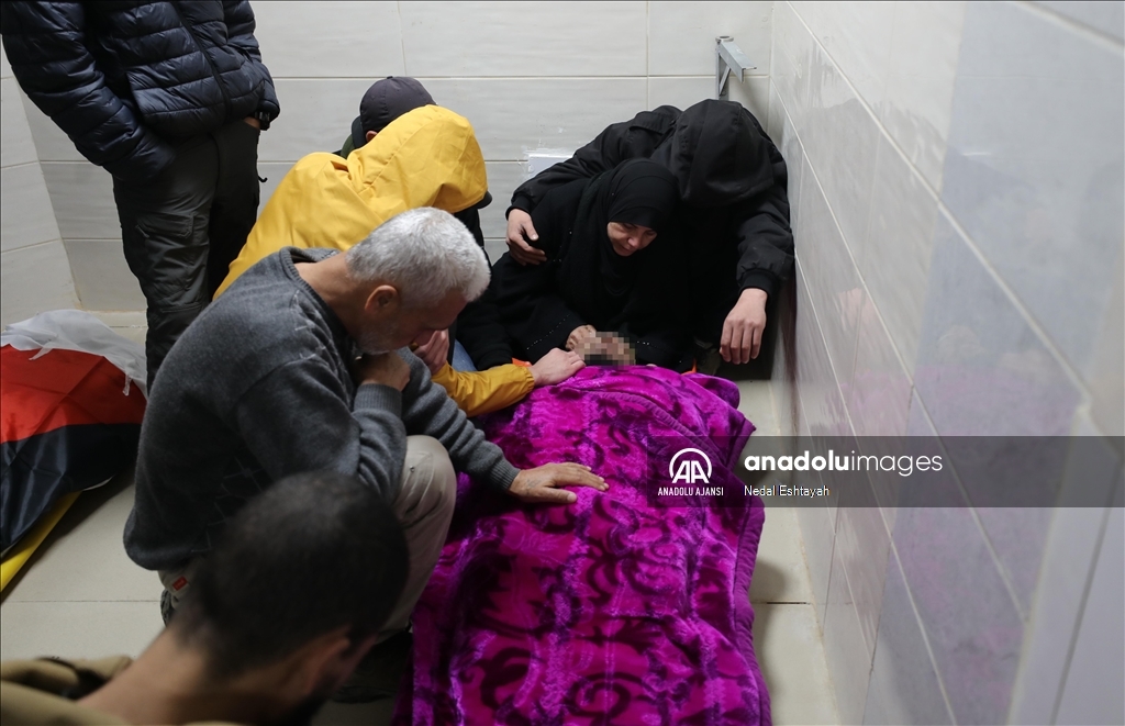 İsrail ordusunun Batı Şeria'nın Cenin kentine yönelik saldırıları devam ediyor