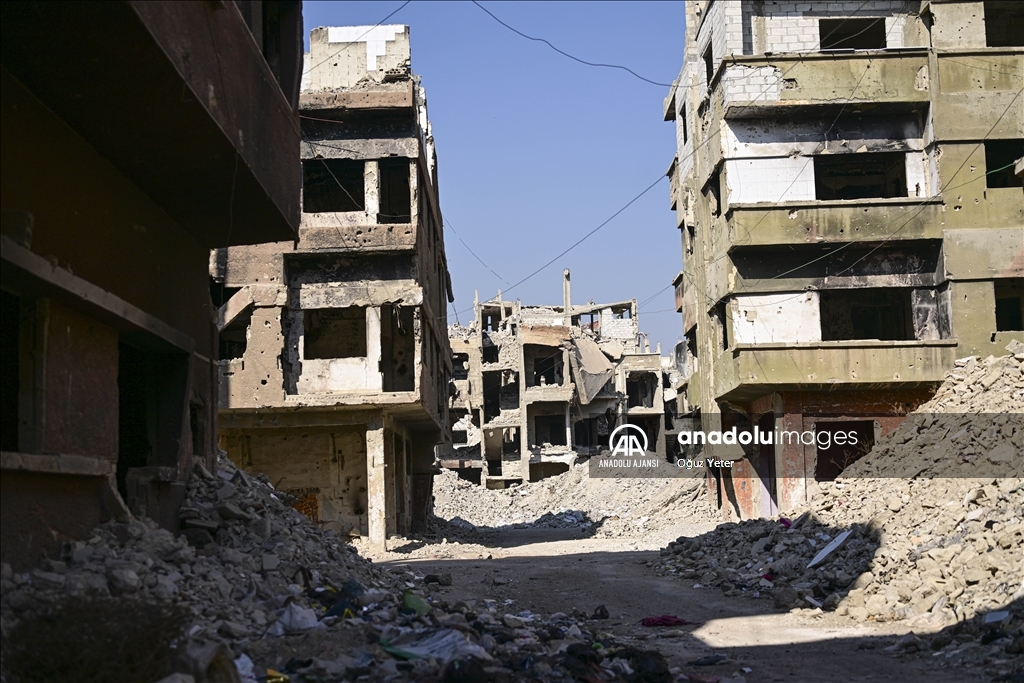 Esed rejimi saldırıları sonrasında Yermuk Filistinli Mülteci Kampı hayalet şehre döndü