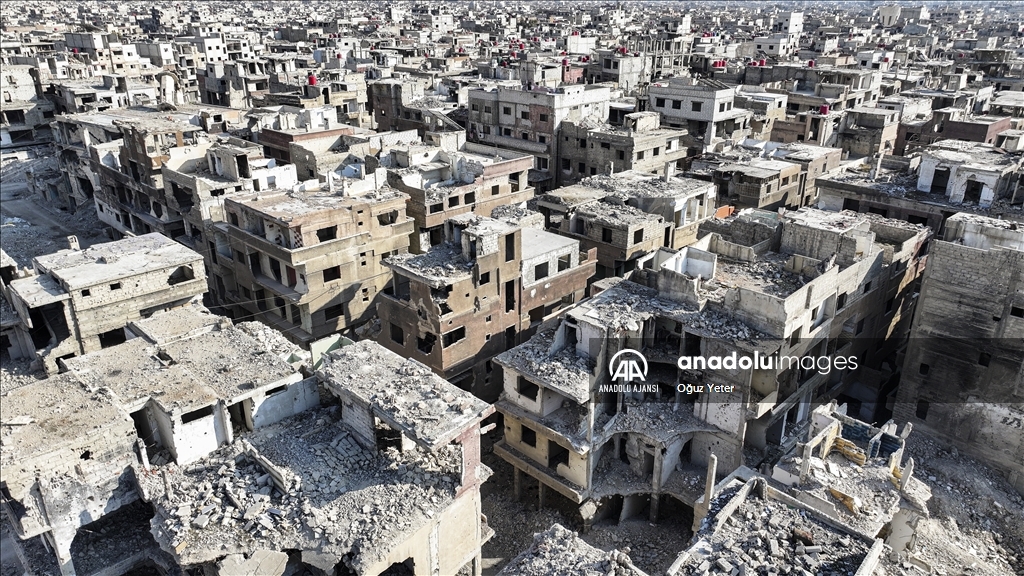 Esed rejimi saldırıları sonrasında Yermuk Filistinli Mülteci Kampı hayalet şehre döndü