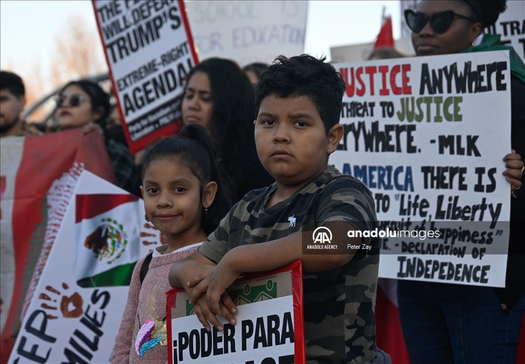 В США прошли протесты против миграционной политики Трампа