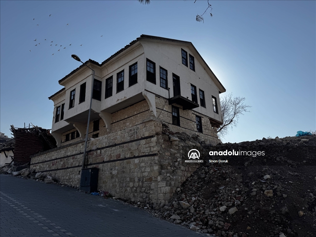 Depremde zarar gören Kahramanmaraş'taki tescilli kültür varlıklarının restorasyonları sürüyor