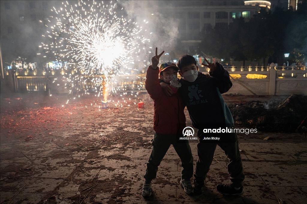 Çin'de Xinghui Festivali olarak da bilinen 'Meşale Festivali' kutlandı