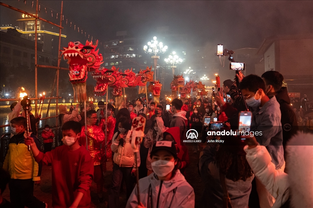 Çin'de Xinghui Festivali olarak da bilinen 'Meşale Festivali' kutlandı