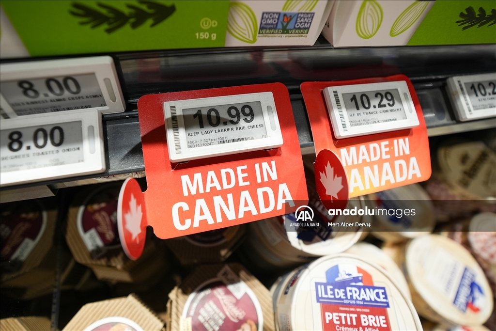 Trump'ın Gümrük Vergisi Kararı, 'Kanada'dan Satın Al' Hareketini Başlattı