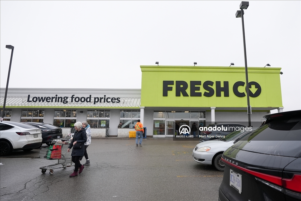 Trump'ın Gümrük Vergisi Kararı, 'Kanada'dan Satın Al' Hareketini Başlattı