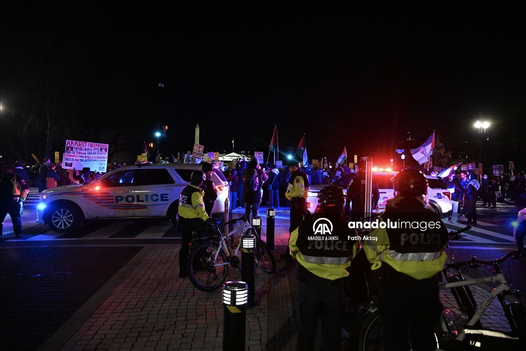 İsrail Başbakanı Netanyahu’nun ABD ziyareti Beyaz Saray'ın önünde protesto edildi