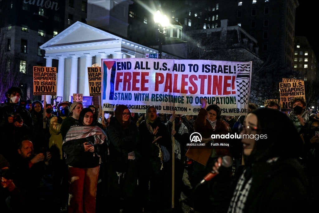 İsrail Başbakanı Netanyahu’nun ABD ziyareti Beyaz Saray'ın önünde protesto edildi