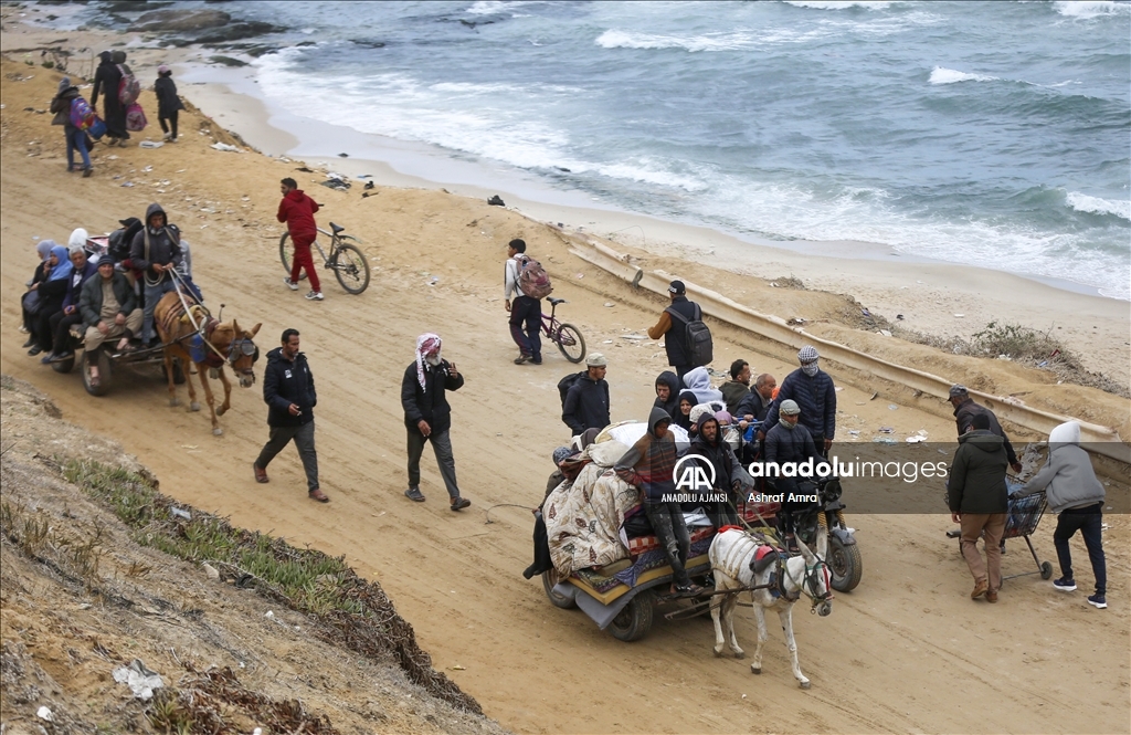 Yerlerinden edilen Filistinlilerin güneyden kuzeydeki evlerine göçü devam ediyor