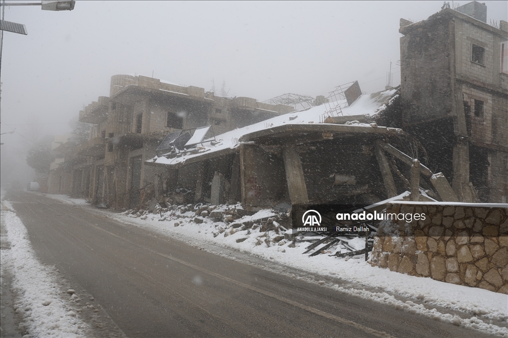 Lübnan'da kar yağışı