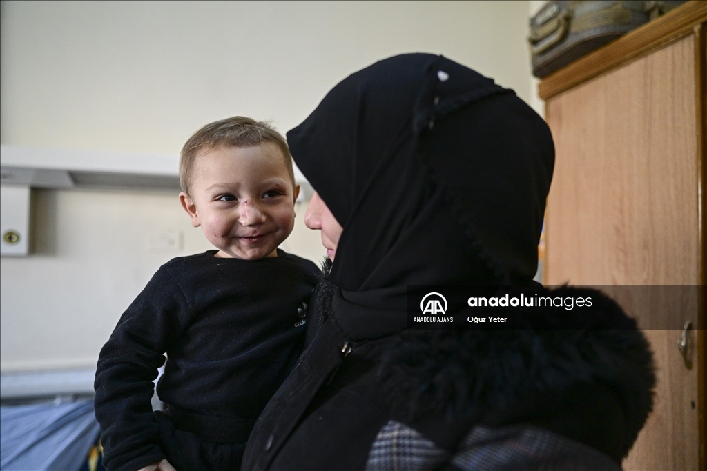 Suriye'de işitme engelli çocuklar cihazlarla ilk kez duymanın sevincini yaşadı