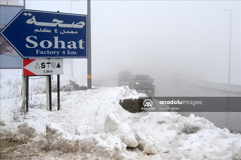 Lübnan'da "Asil" kar fırtınası