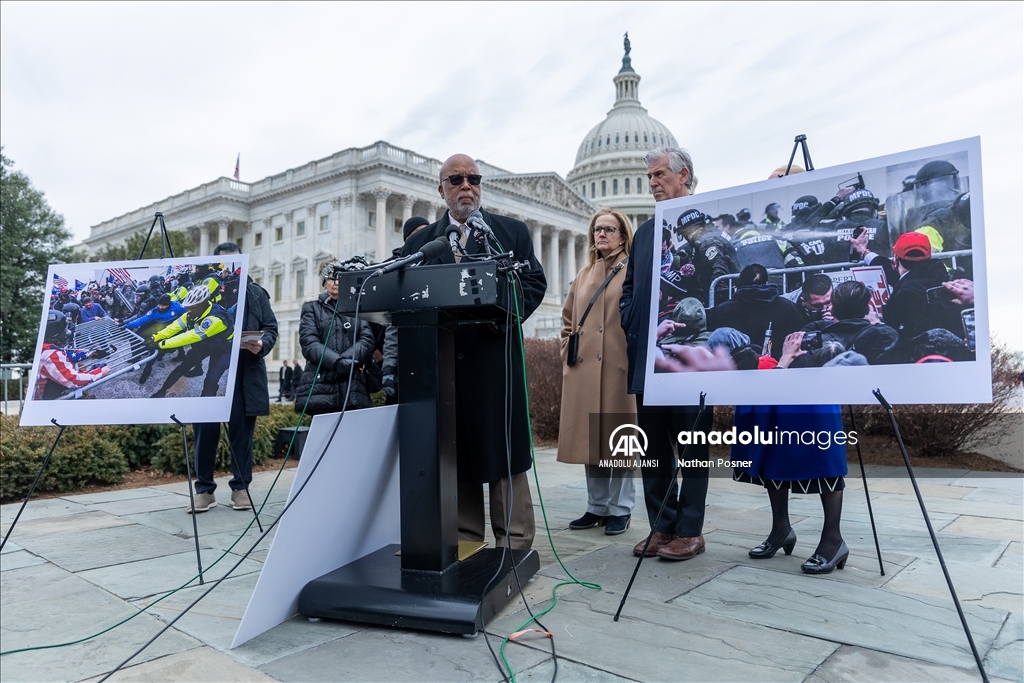 Wasshington D.C.'de 6 Ocak Kongre baskınına karışanların cezalarının affedilmesine karşı protesto