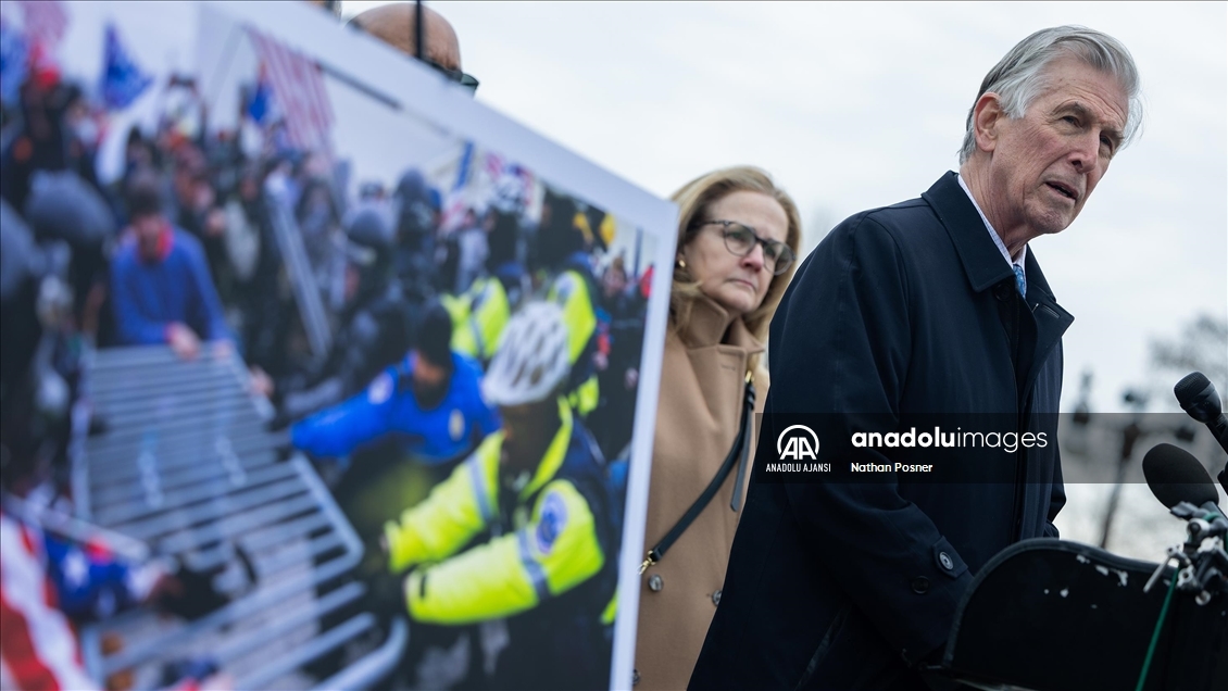 Wasshington D.C.'de 6 Ocak Kongre baskınına karışanların cezalarının affedilmesine karşı protesto