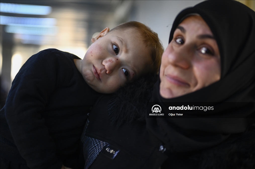 Suriye'de işitme engelli çocuklar cihazlarla ilk kez duymanın sevincini yaşadı