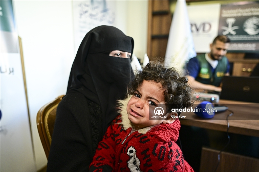 Suriye'de işitme engelli çocuklar cihazlarla ilk kez duymanın sevincini yaşadı