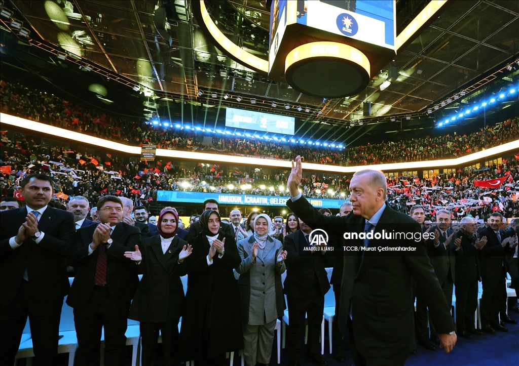 Cumhurbaşkanı Erdoğan, AK Parti İstanbul 8. Olağan İl Kongresi'nde konuştu