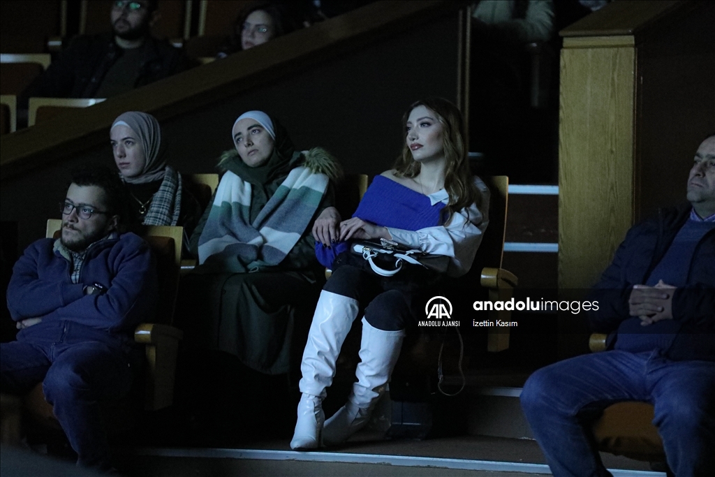 Devrik Baas rejiminin yasakladığı film, Suriye'de ilk kez seyirciyle buluştu