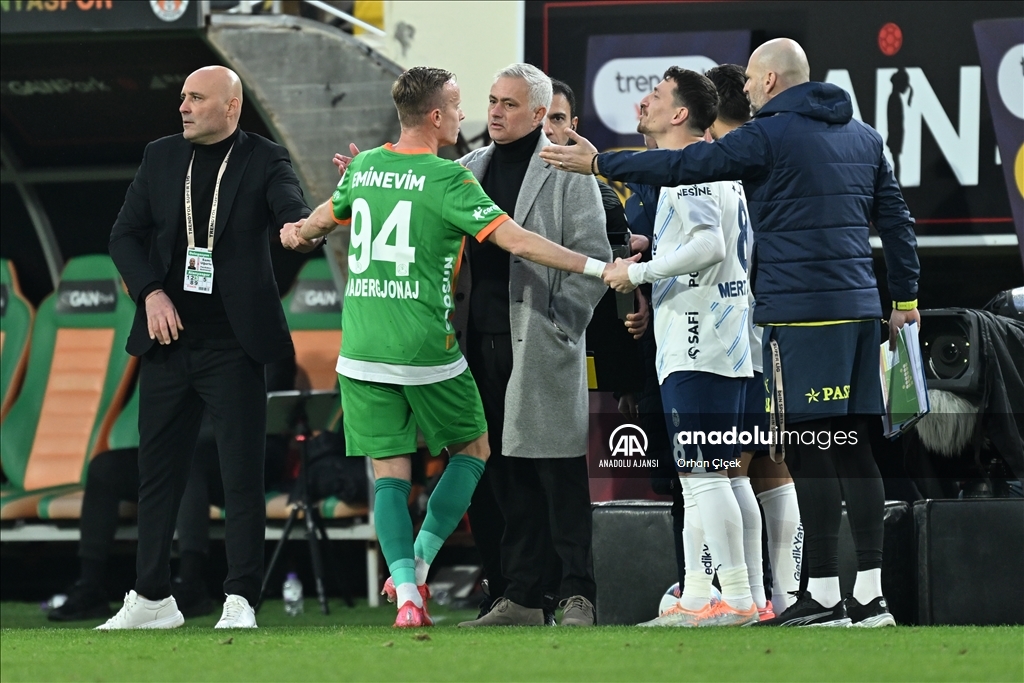 Corendon Alanyaspor - Fenerbahçe