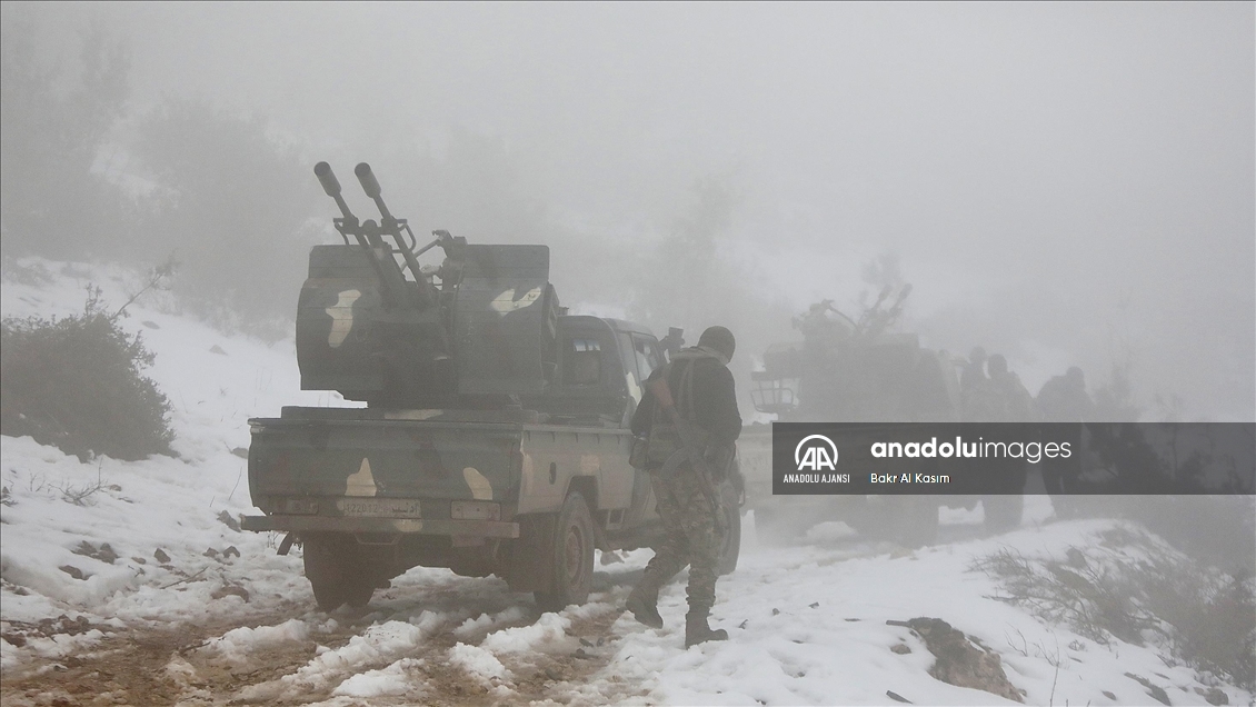 Suriye Ordusu, Lübnan sınırında Hizbullah’la çatışmaların ardından kontrolü ele aldı