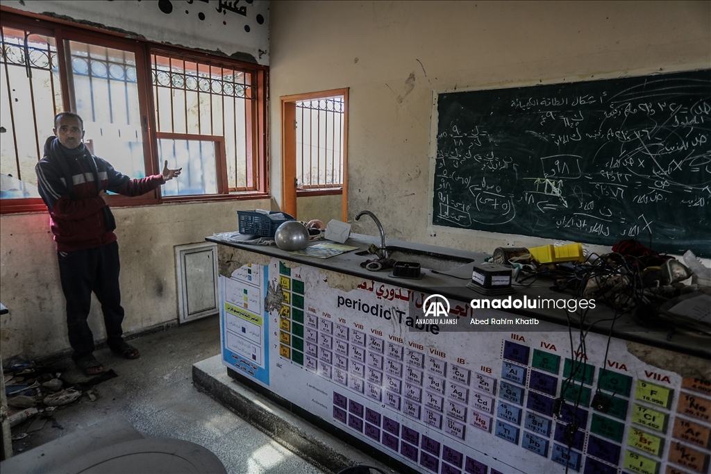 Ateşkesin ardından Gazze'deki okullar, eğitimin yeniden başlaması için onarılıyor