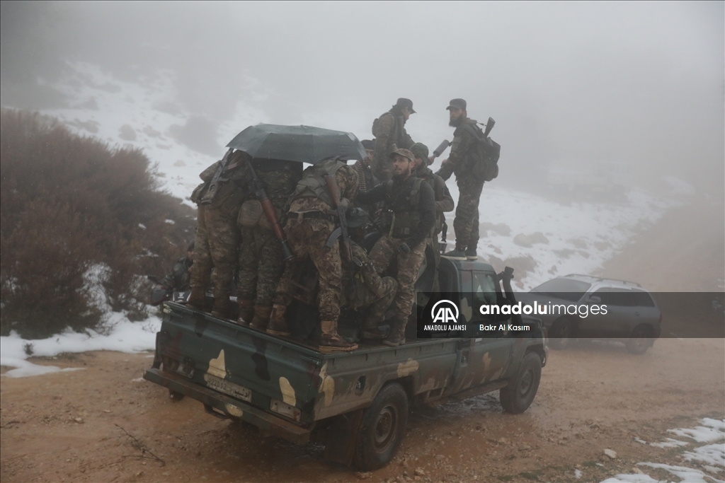 Suriye Ordusu, Lübnan sınırında Hizbullah’la çatışmaların ardından kontrolü ele aldı