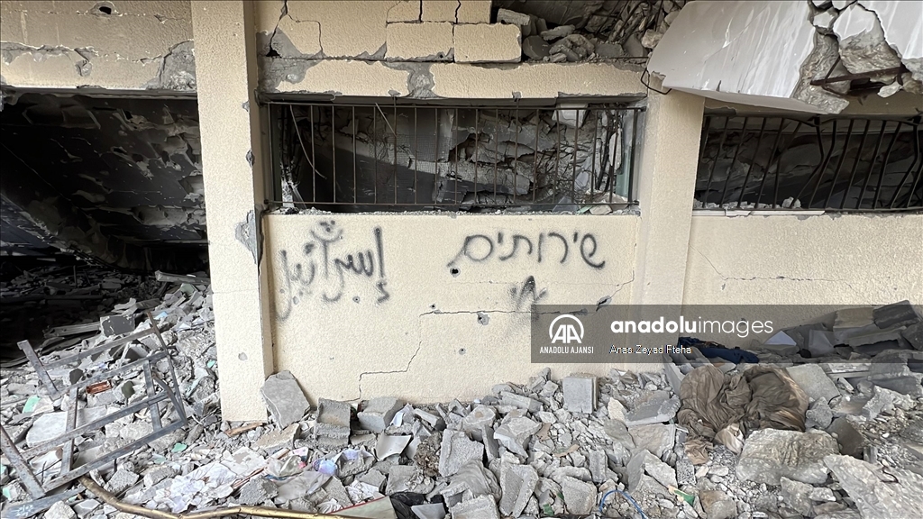 İsrail askerlerinin bıraktığı izler, Gazze kentindeki okulların askeri mevzi olarak kullanıldığını gösteriyor