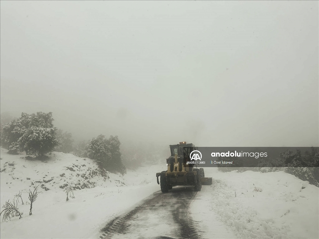 Kilis'in yüksek kesimlerinde kar etkili oldu