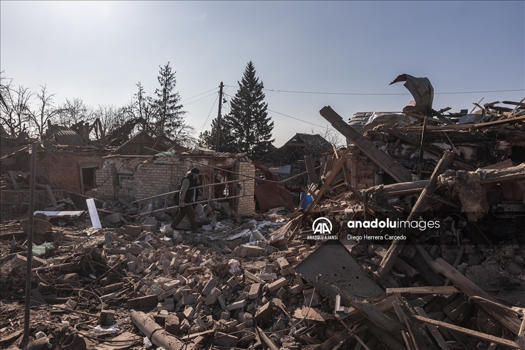 Rus füze saldırısı Ukrayna'nın Kostiantynivka kentinde yıkıma yol açtı