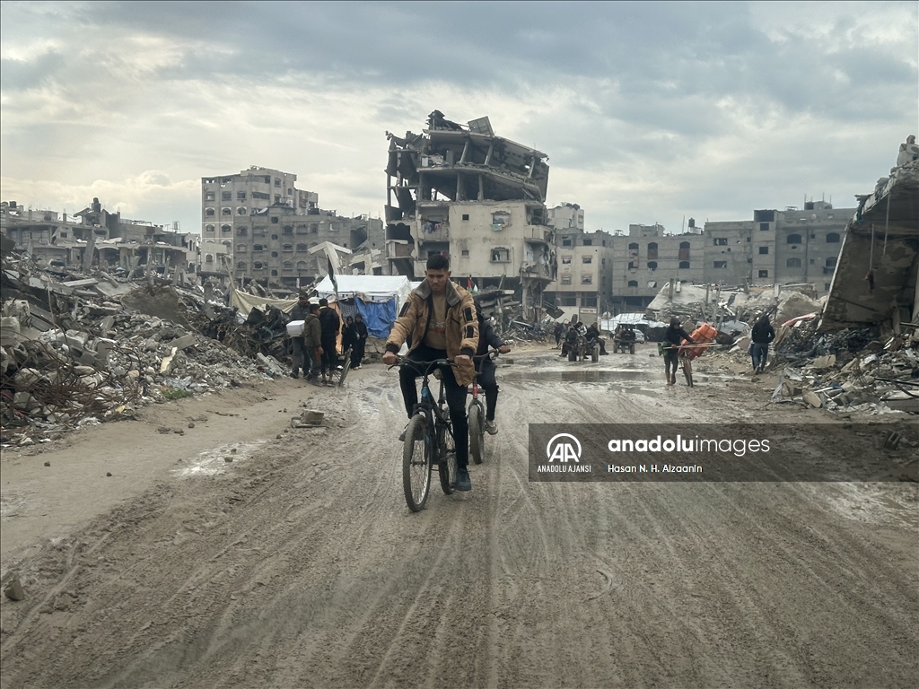 Gazze'de günlük yaşam zor şartlar altında devam ediyor