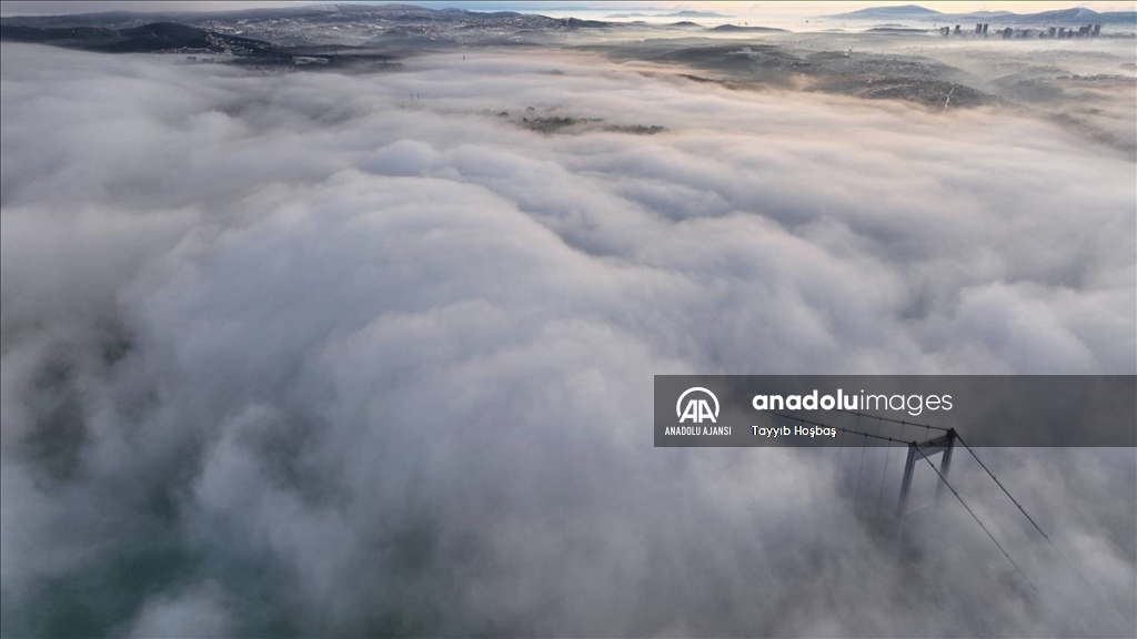 İstanbul'da bazı bölgelerde sis etkili oluyor