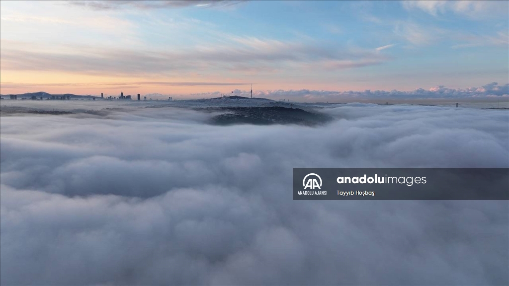 İstanbul'da bazı bölgelerde sis etkili oluyor