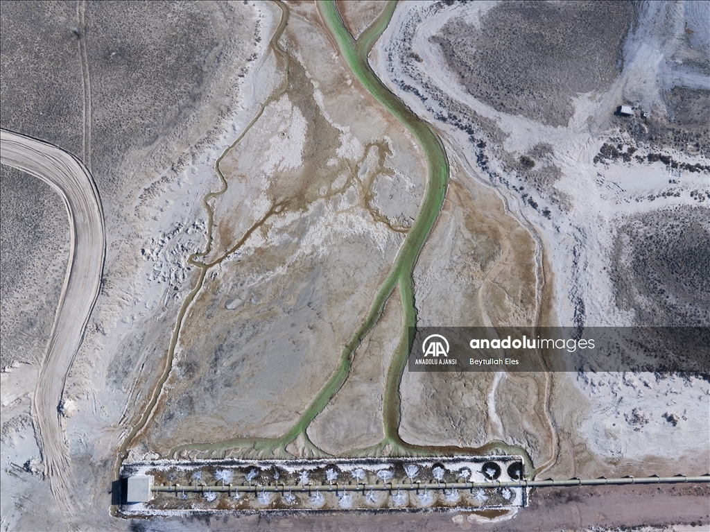 Yağışların az olması Tuz Gölü havzasını olumsuz etkiliyor