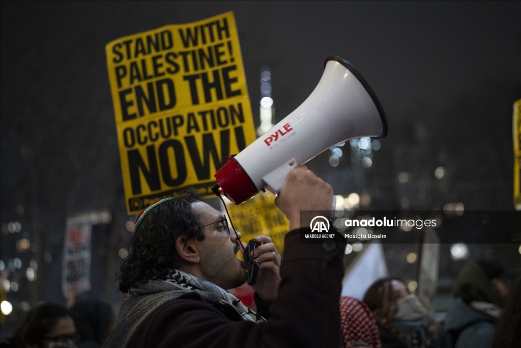 Pro-Palestinian demonstrators rally against Trump’s Gaza plan in New York